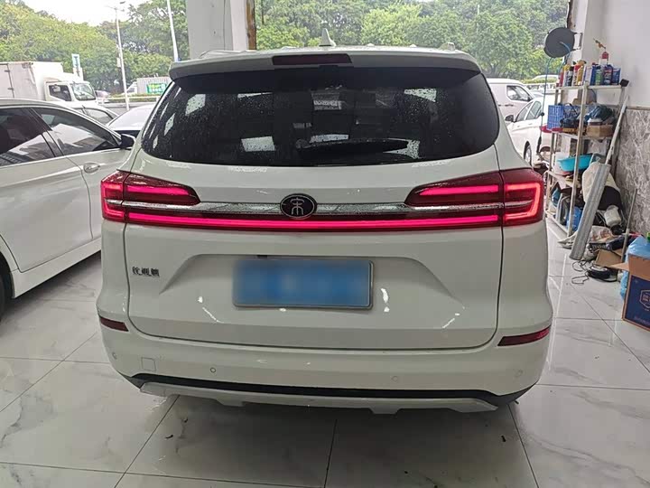 BYD Song 2021 2021款 经典版 1.5T 自动精英型