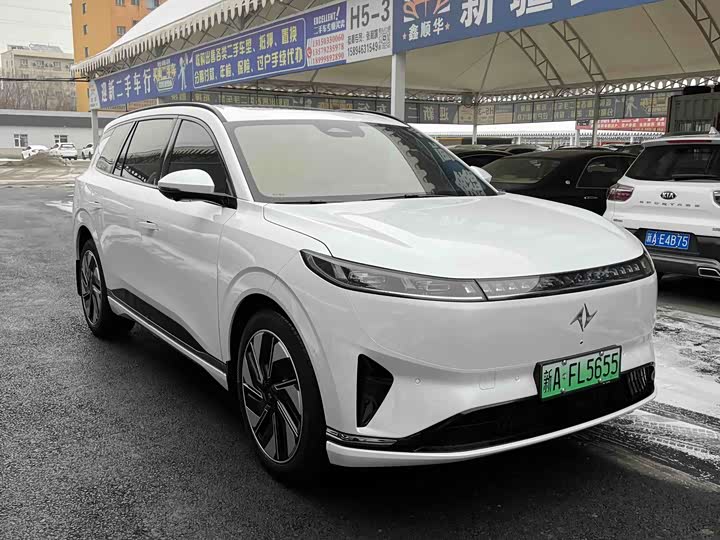 Dongfeng Yipai eπ 008 2025 2025款 210Max如奕版 6座