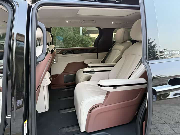 BYD Xia 2025 2025款 DM-i 1.5T 180km 超越型