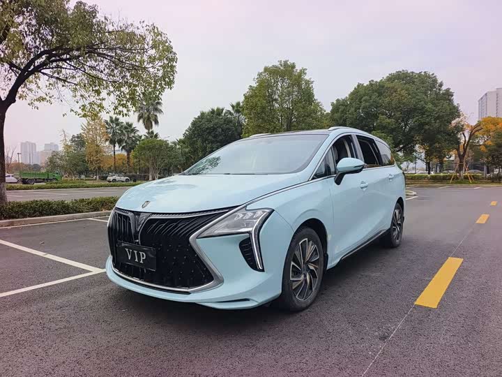 Dongfeng Forthing Yacht 2022 2022款 1.5T DCT逐浪版