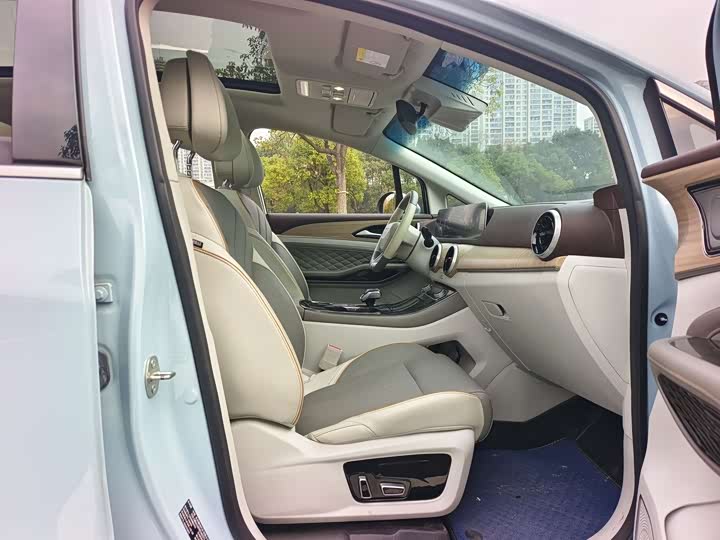 Dongfeng Forthing Yacht 2022 2022款 1.5T DCT逐浪版