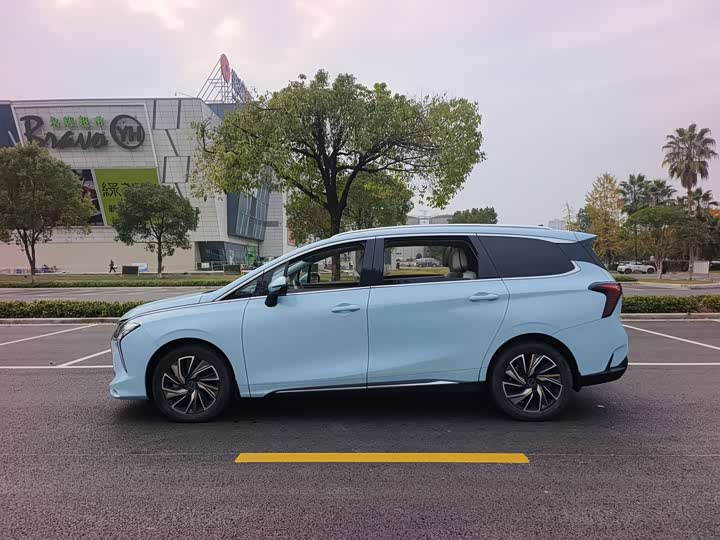 Dongfeng Forthing Yacht 2022 2022款 1.5T DCT逐浪版