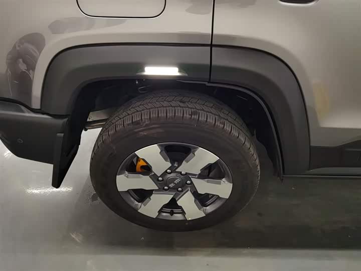 BAIC Beijing BJ40 Hybrid 2025 2025款 进阶版