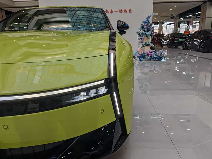 XPeng P7 2025 2025款 750 四驱高性能 Ultra