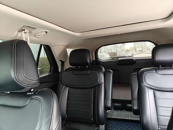 Ford Explorer 2023 2023款 EcoBoost 285 四驱风尚plus版 6座