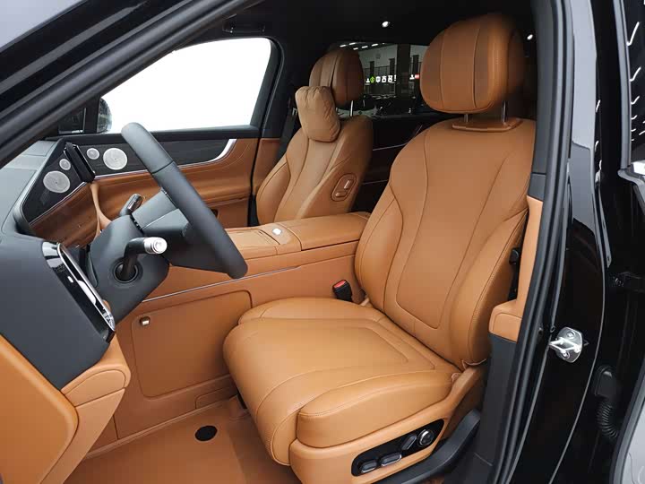 Aito M9 2025 2025款 增程 Max版 52kWh 6座版