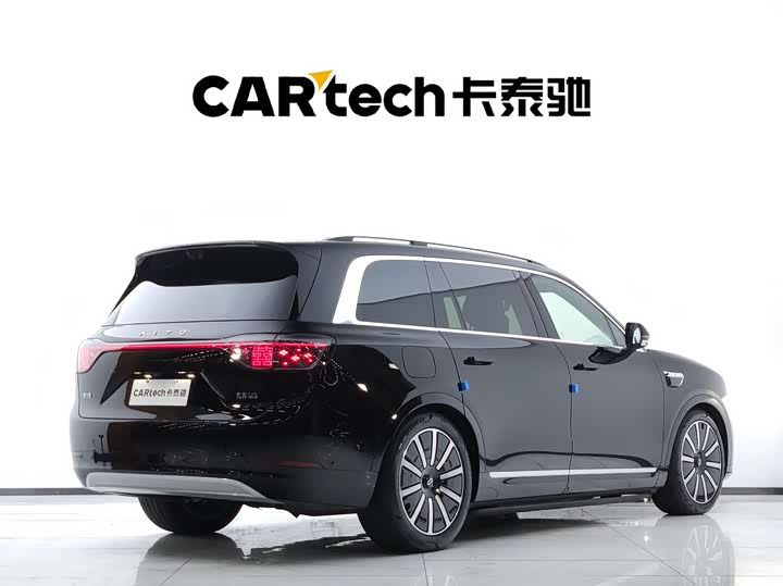 Aito M9 2025 2025款 增程 Max版 52kWh 6座版