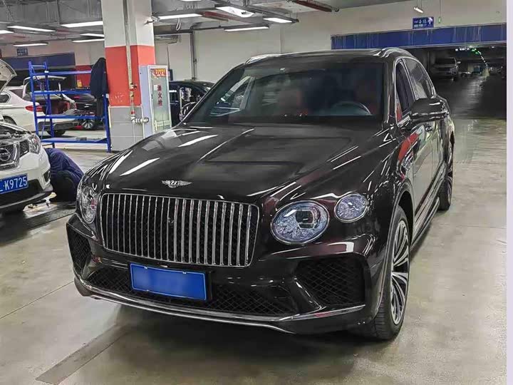 Bentley Bentayga 2023 2023款 4.0T V8 长轴距版
