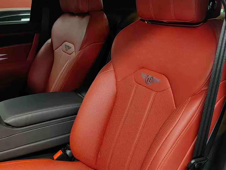 Bentley Bentayga 2023 2023款 4.0T V8 长轴距版