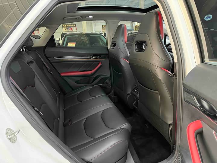 Geely Emgrand GS 2021 2021款 1.4T CVT旗舰型