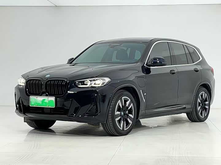 2024 BMW iX3