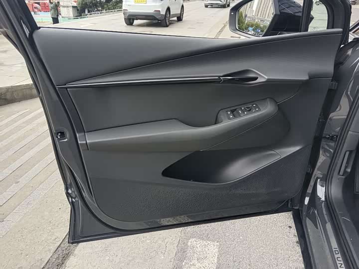 Volkswagen ID.Unyx 2024 2024款 Pro 长续航版