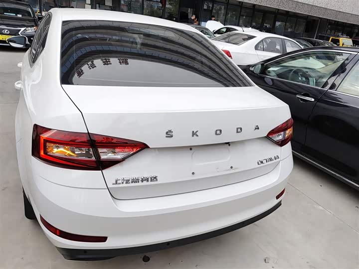 Skoda Octavia Pro 2022 2022款 1.5L 自动舒享版