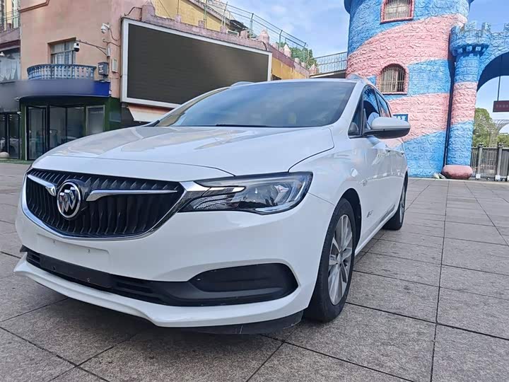 Buick GL6 2021 2021款 323T 轻混动互联豪华型