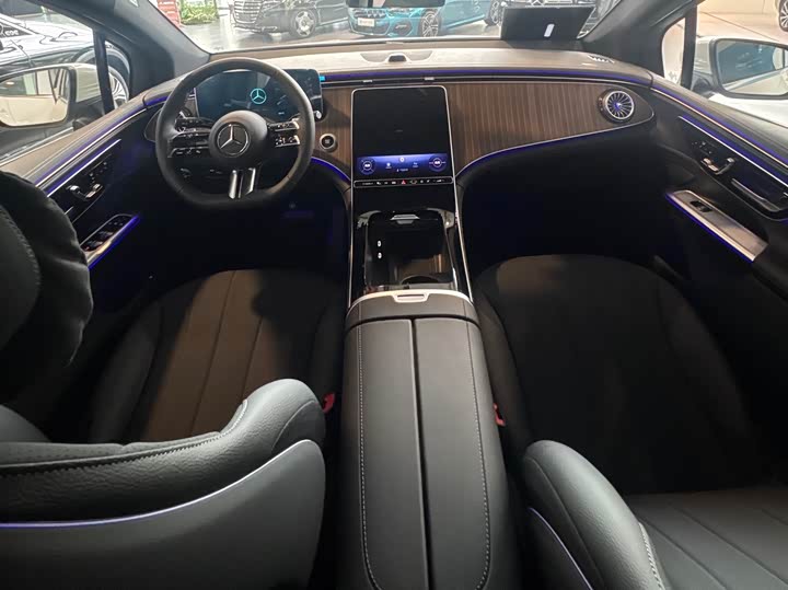 Mercedes-Benz EQE SUV 2024 2024款 500 4MATIC 先锋版