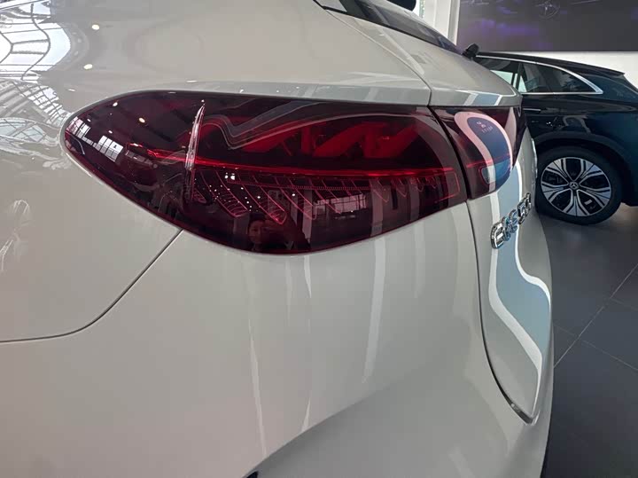 Mercedes-Benz EQE SUV 2024 2024款 500 4MATIC 先锋版