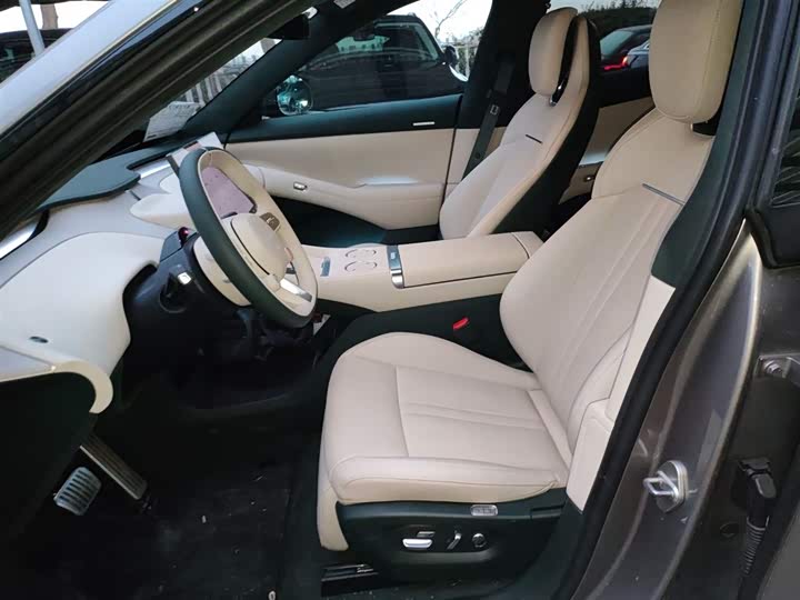 Xiaomi YU7 2025 2025款 超长续航高性能四驱Max版