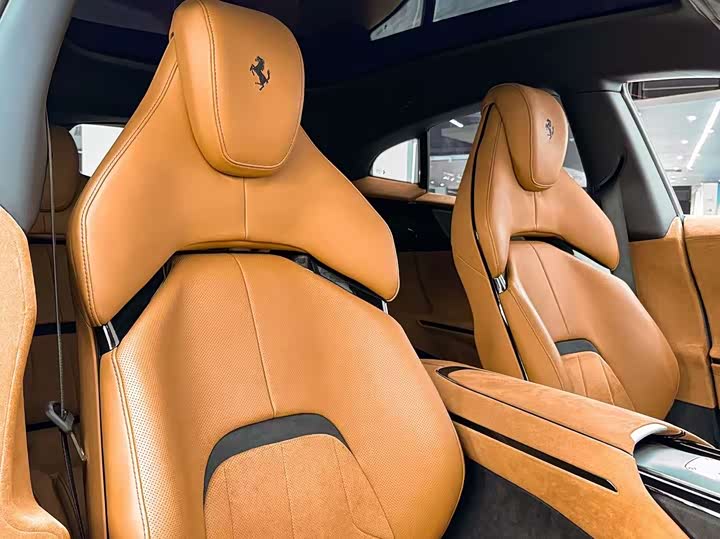 Ferrari Purosangue 2023 2023款 6.5L V12