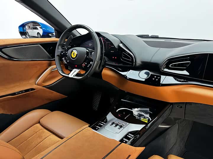 Ferrari Purosangue 2023 2023款 6.5L V12