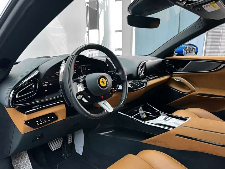 Ferrari Purosangue 2023 2023款 6.5L V12