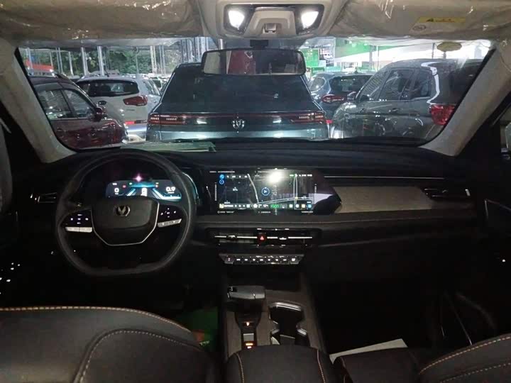 Changan X7 Plus 2024 2024款 1.5T 自动尊耀型 7座