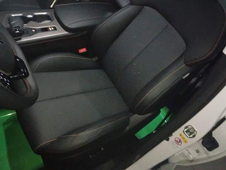 Changan X7 Plus 2024 2024款 1.5T 自动尊耀型 7座