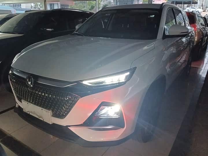 Changan X7 Plus 2024 2024款 1.5T 自动尊耀型 7座