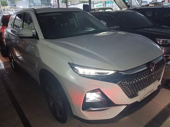 Changan X7 Plus 2024 2024款 1.5T 自动尊耀型 7座