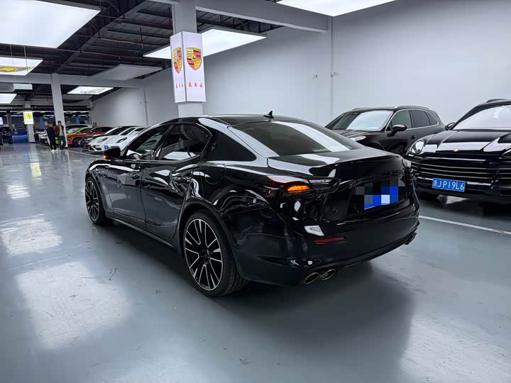 Maserati Ghibli 2021 2021款 2.0T 锋芒版