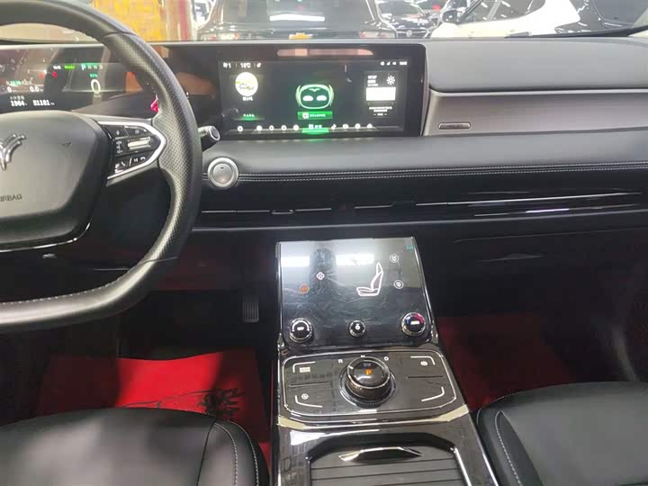 Hozon U 2023 2023款 哪吒U-Ⅱ 挑战版 400 U秀 磷酸铁锂