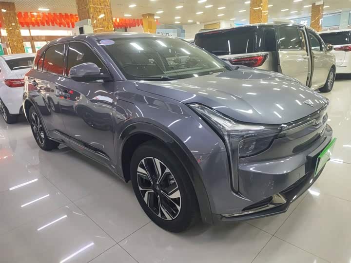 Hozon U 2023 2023款 哪吒U-Ⅱ 挑战版 400 U秀 磷酸铁锂