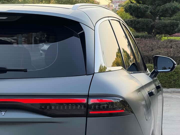 Chery Tiggo 8L 2024 2024款 2.0T 两驱尊贵版 5座