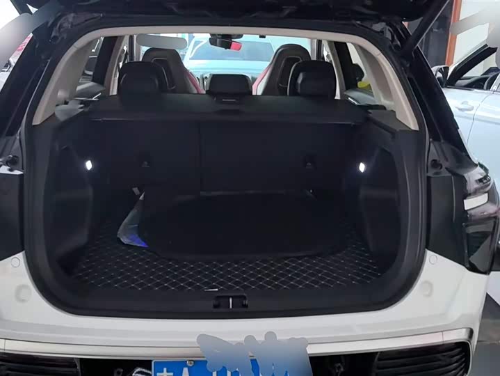 Hongqi HS3 2023 2023款 1.5T 两驱善为版