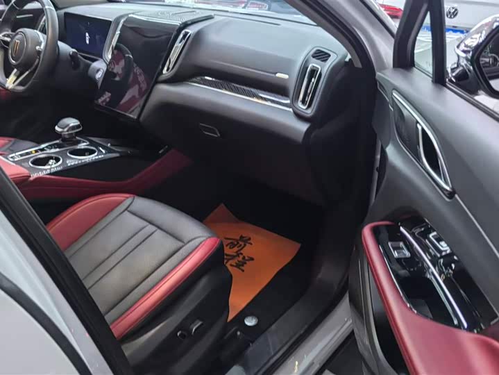 Hongqi HS3 2023 2023款 1.5T 两驱善为版