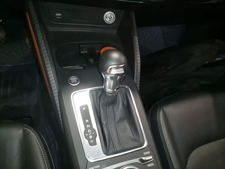 Audi Q2L e-tron 2019 2019款 Q2L e-tron 纯电智享型