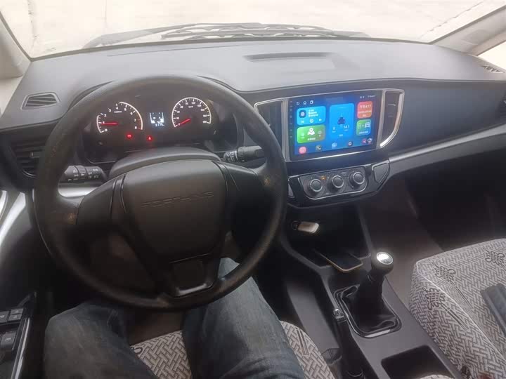 Dongfeng Forthing Lingzhi M5 2023 2023款 M5L 1.6L 基本型 5座