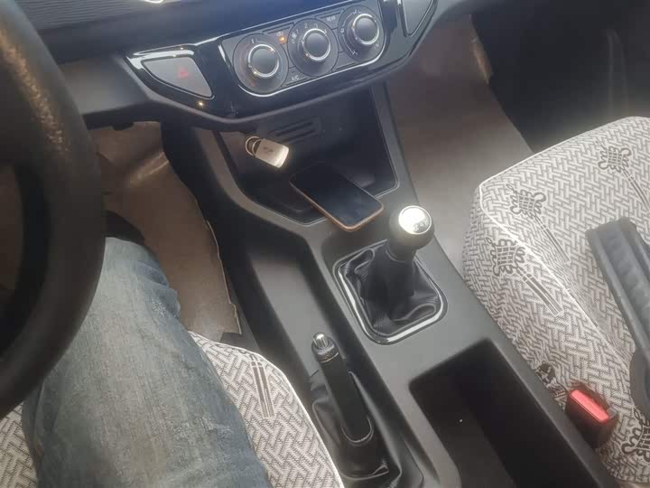 Dongfeng Forthing Lingzhi M5 2023 2023款 M5L 1.6L 基本型 5座