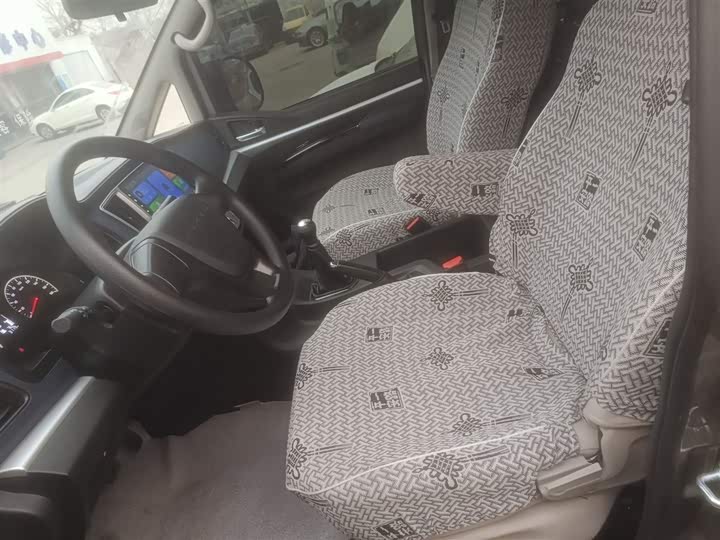 Dongfeng Forthing Lingzhi M5 2023 2023款 M5L 1.6L 基本型 5座