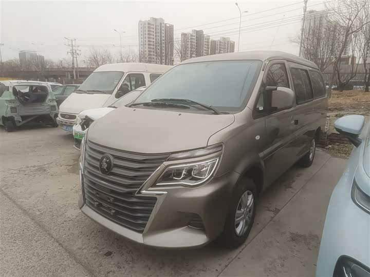 Dongfeng Forthing Lingzhi M5 2023 2023款 M5L 1.6L 基本型 5座