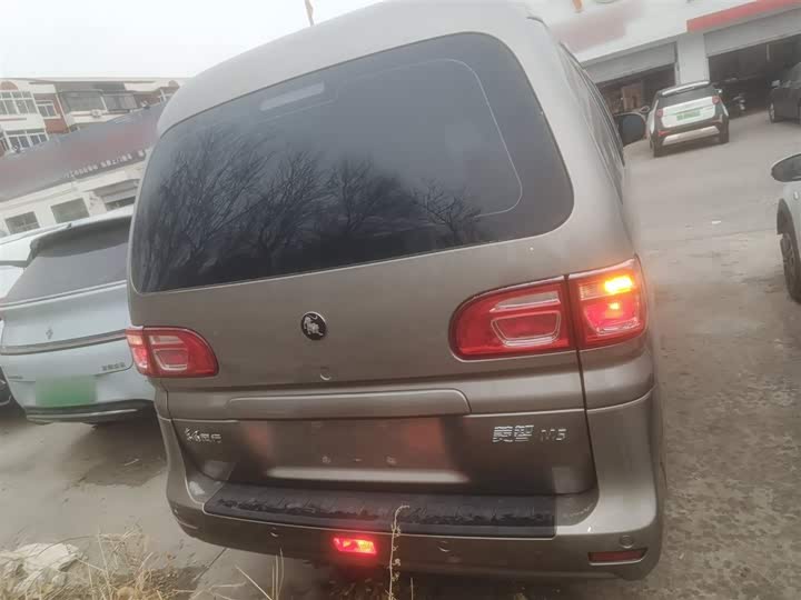 Dongfeng Forthing Lingzhi M5 2023 2023款 M5L 1.6L 基本型 5座