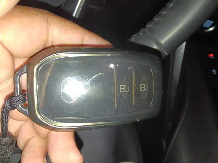 Toyota Venza 2023 2023款 2.0L CVT两驱豪华版