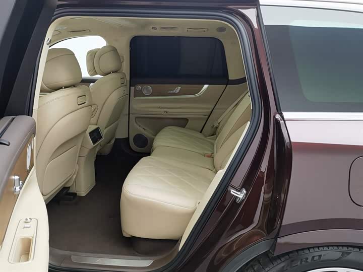 Aito M9 2025 2025款 增程 Ultra版 52kWh 5座版