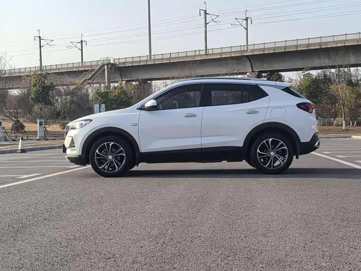 Buick Encore GX 2020 2020款 20T CVT两驱豪华型