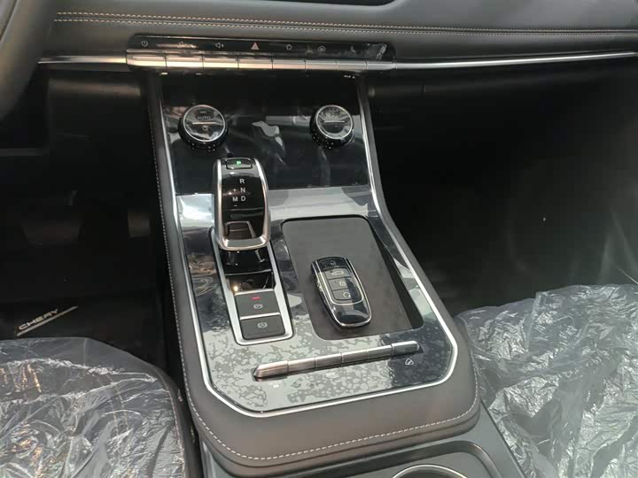 Chery Tiggo 8 2025 2025款 卓越版 230TCI 自动豪华版 5座