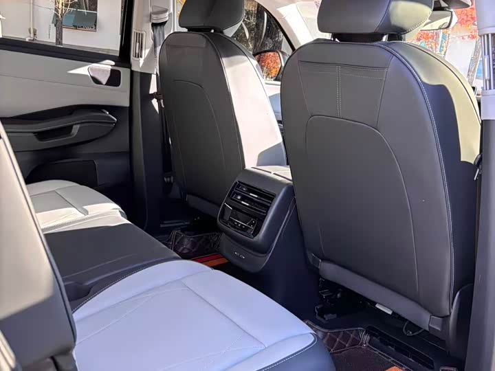 Volkswagen Teramont Pro 2025 2025款 途昂 Pro 450TSI 四驱探索版