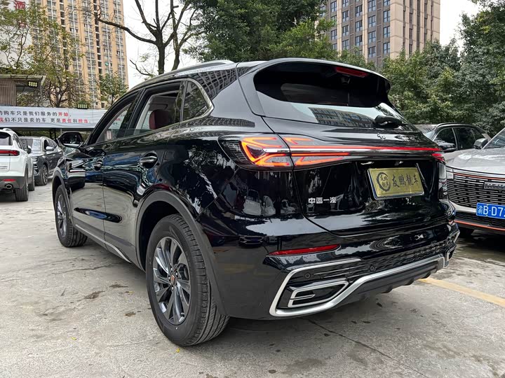 Hongqi HS5 2025 2025款 2.0T 两驱旗享Pro版