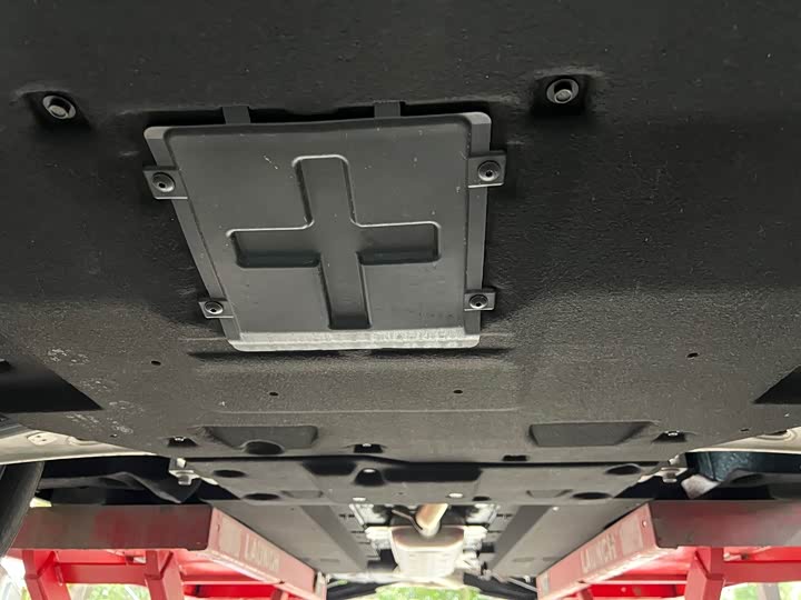 Hongqi HS5 2025 2025款 2.0T 两驱旗享Pro版