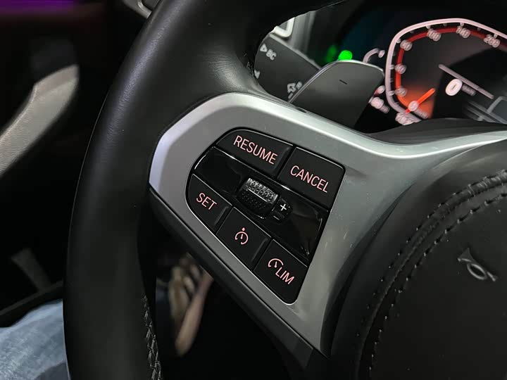 BMW X4 2022 2022款 xDrive 25i M运动套装