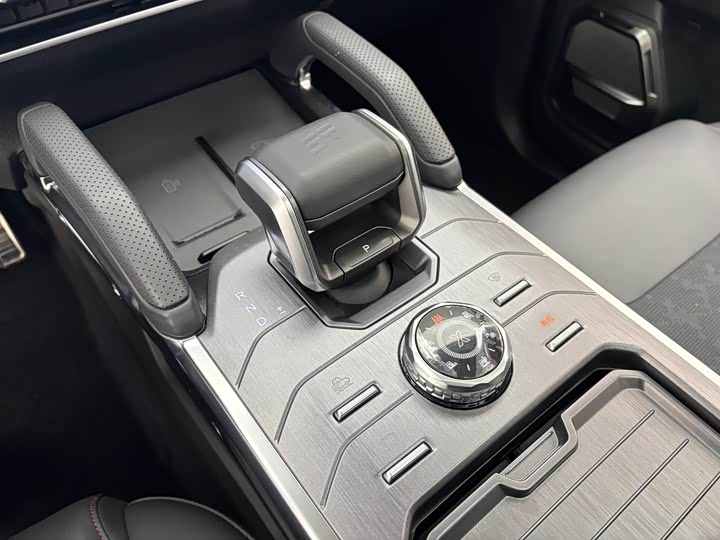 Jetour T2 2023 2023款 2.0T 四驱穿越PRO