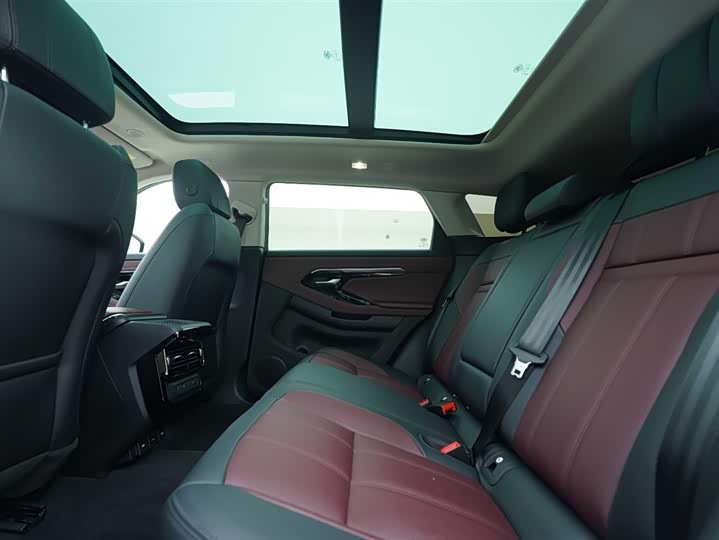 Land Rover Range Rover Evoque L Hybrid 2023 2023款 极光L P300e 插电式电动混合版